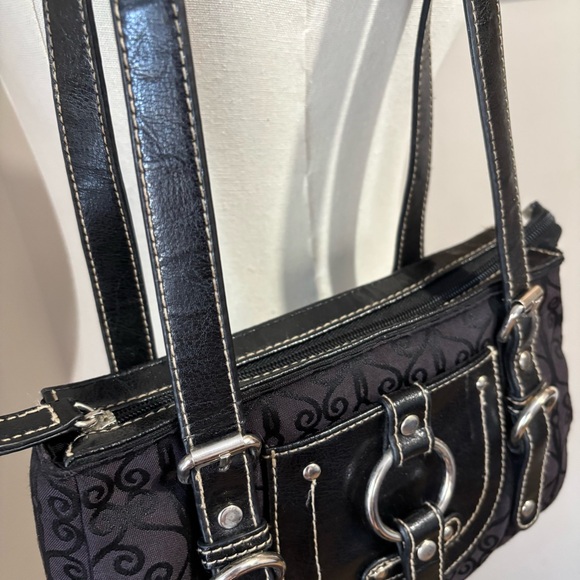 90s Vintage Black Faux Leather Small Studded Fabric Shoulder Bag Purse iPod - Picture 4 of 10